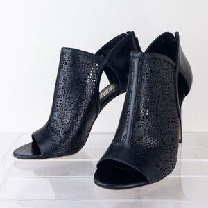 NWT Ferragamo Gayle Black Heeled Boots size 8.5